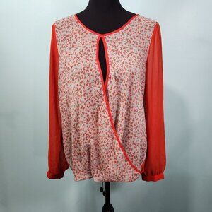Akira Chicago Red Label Blouse Large
Lot I
